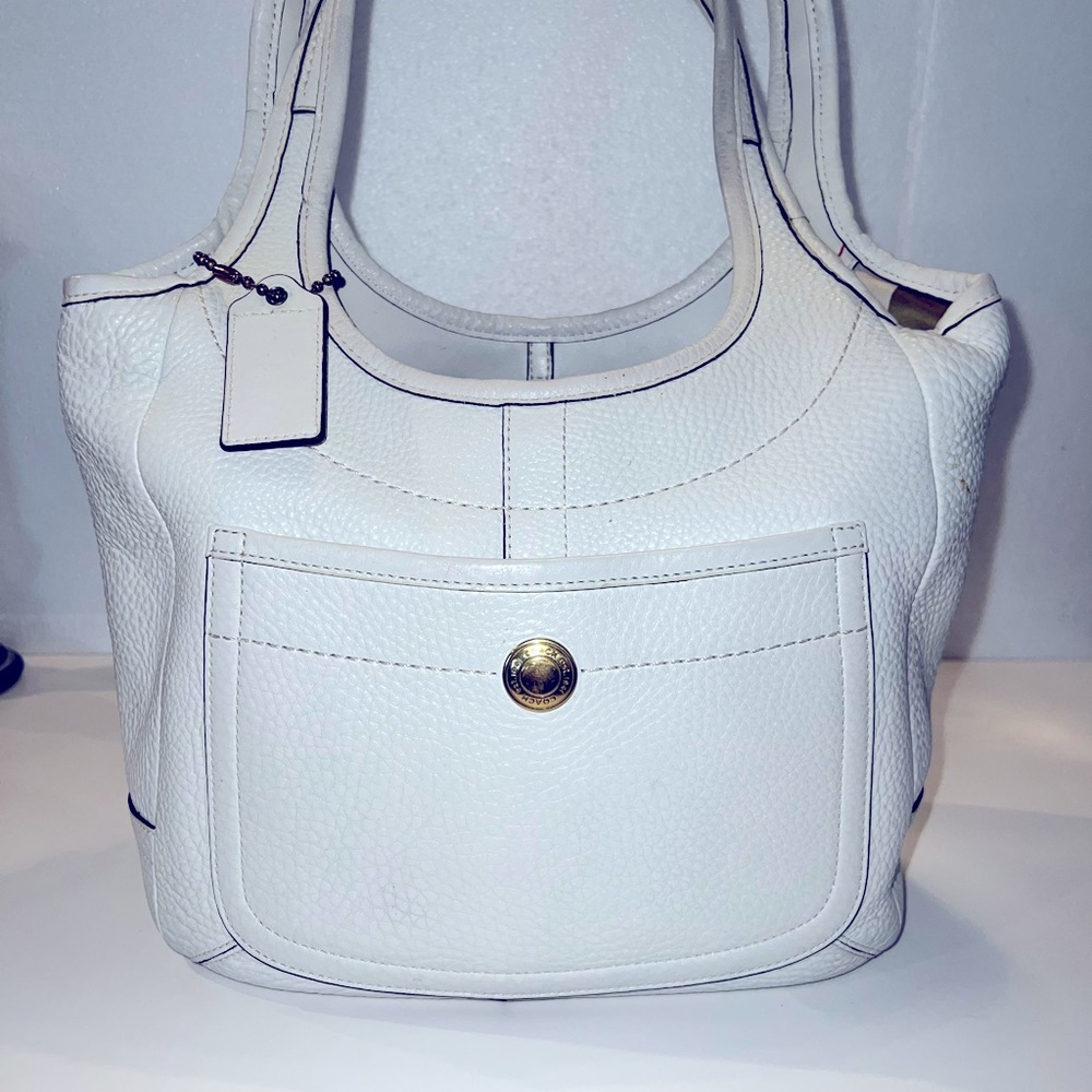 SOLD! COACH PEBBLED LEATHER BAG - Picture 1 of 8